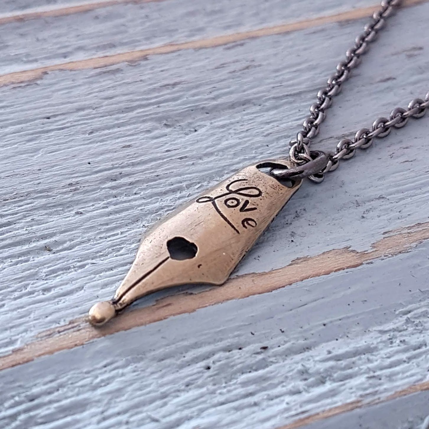 14K or 18K Gold Calligraphy Pen Pendant – Jewels Obsession